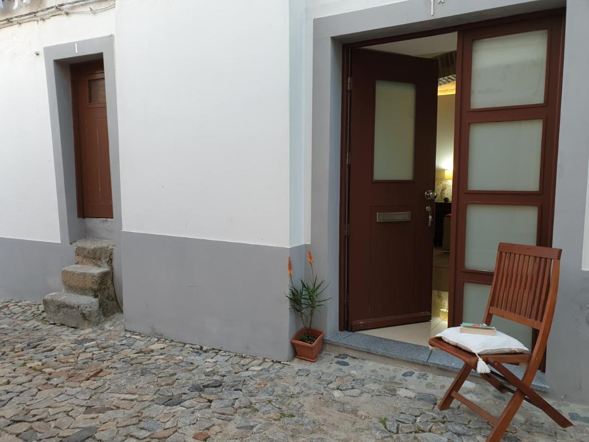 Casa Becco Dos Assucares, Com Free Garagem - Centro Historico Apartment Evora Exterior photo